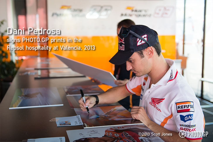 Dani-Pedrosa-signs-at-Valencia