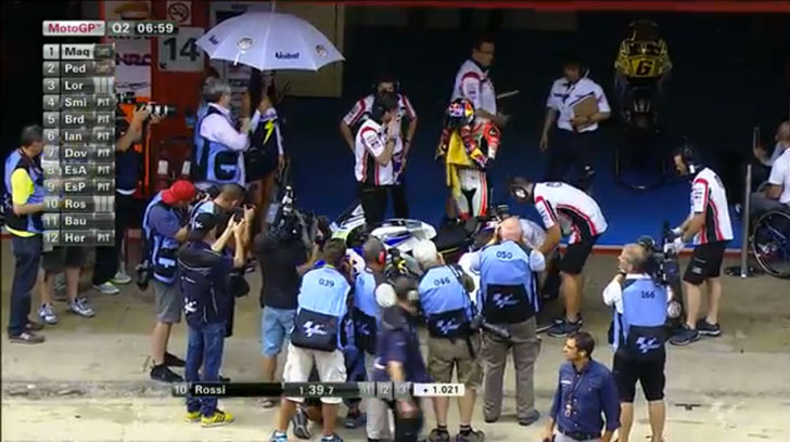 Stefan-Bradl-in-Pit-lane-Catalunya-2014