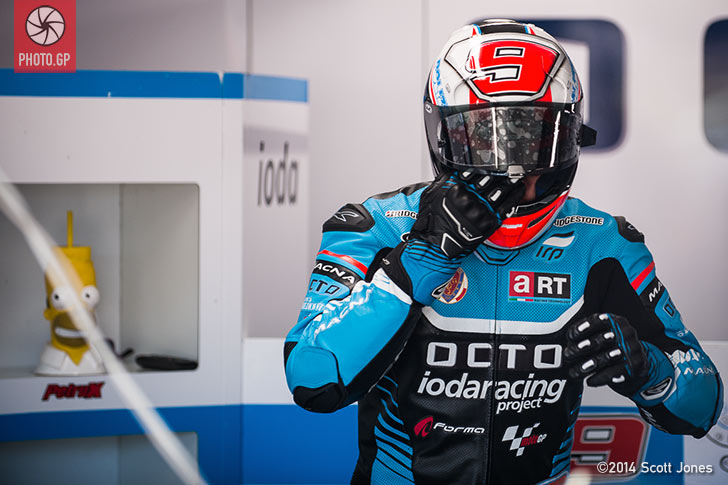 Danilo Petrucci pit box