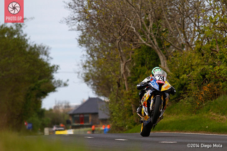 Diego Mola North West 200 2014 Laurent Hoffmann