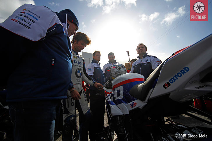 Guy Martin Diego Mola NW200 2015