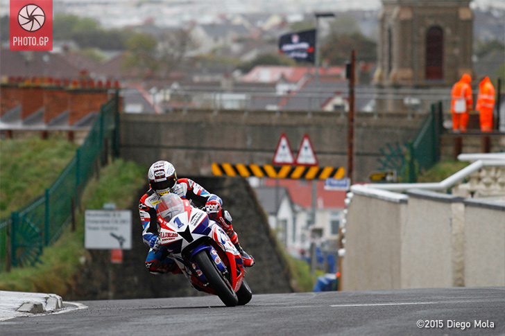 John McGuinness North West 200 2015 Diego Mola