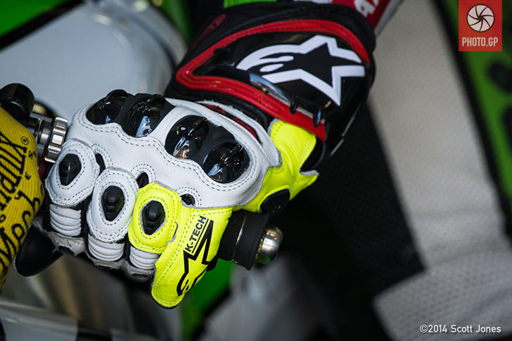 Scott Redding Alpinestars glove Le Mans 2014