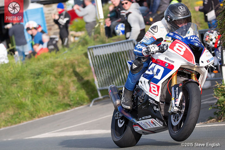 Guy Martin IoMTT 2015 superbike