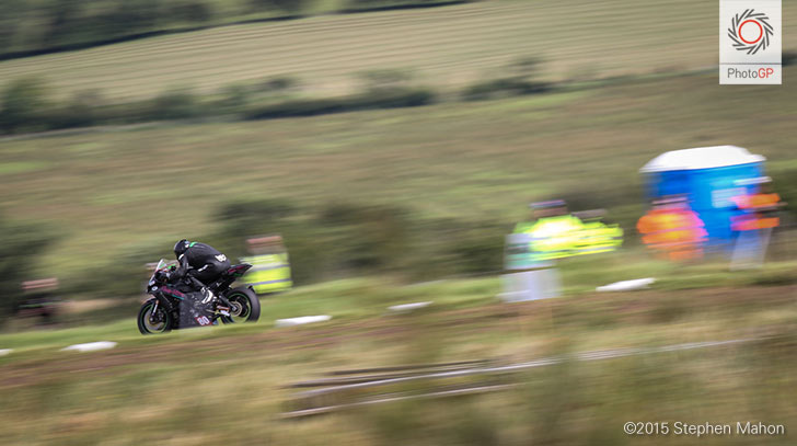 A competitor heads toward Rock Bends