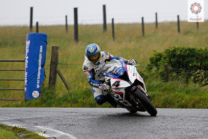 Ulster GP 2015 Guy Martin BMW