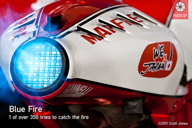 Aspar Ducati Blue Fire Losail