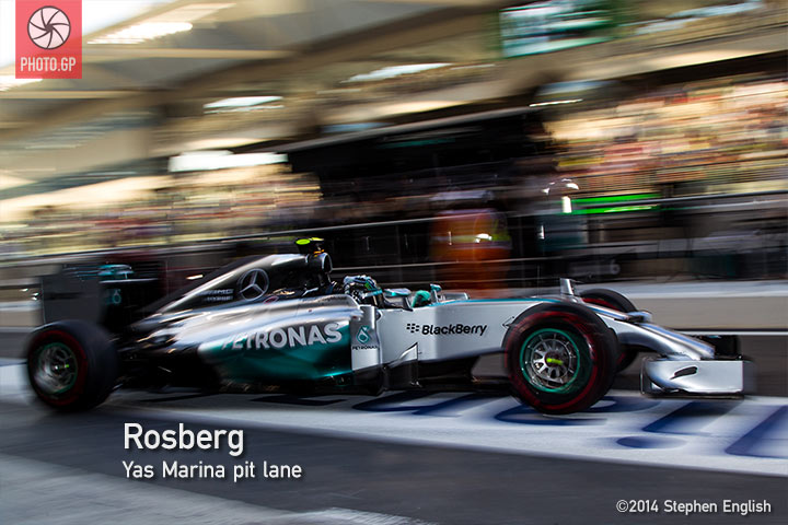 Nico Rosberg Yas Marina 2014 pit lane