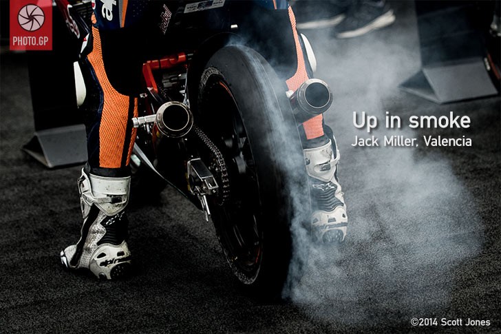 Jack Miller burnout Valencia 2014 KTM