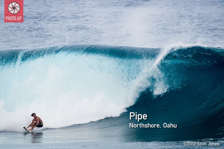 Banzai Pipeline Oahu Hawaii north shore surfing