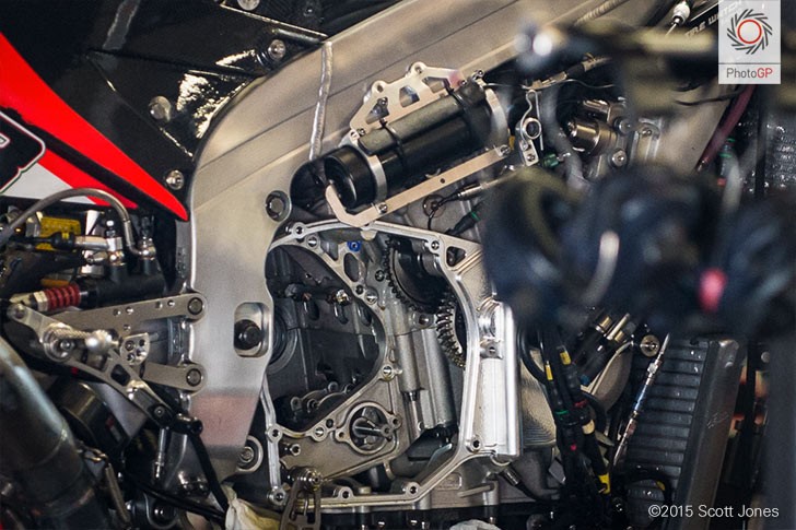 Aprilia RS-GP 2015 engine and gear box